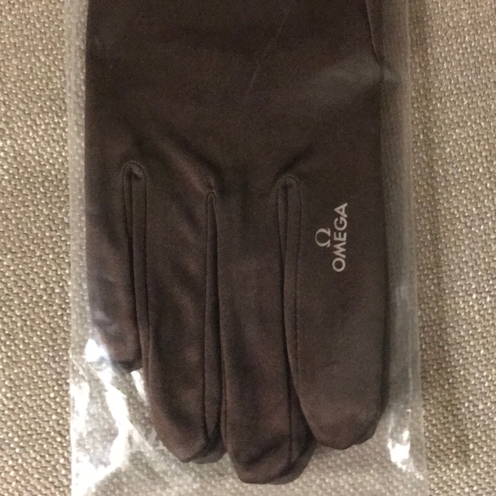 Omega gloves - Picture 2 of 2